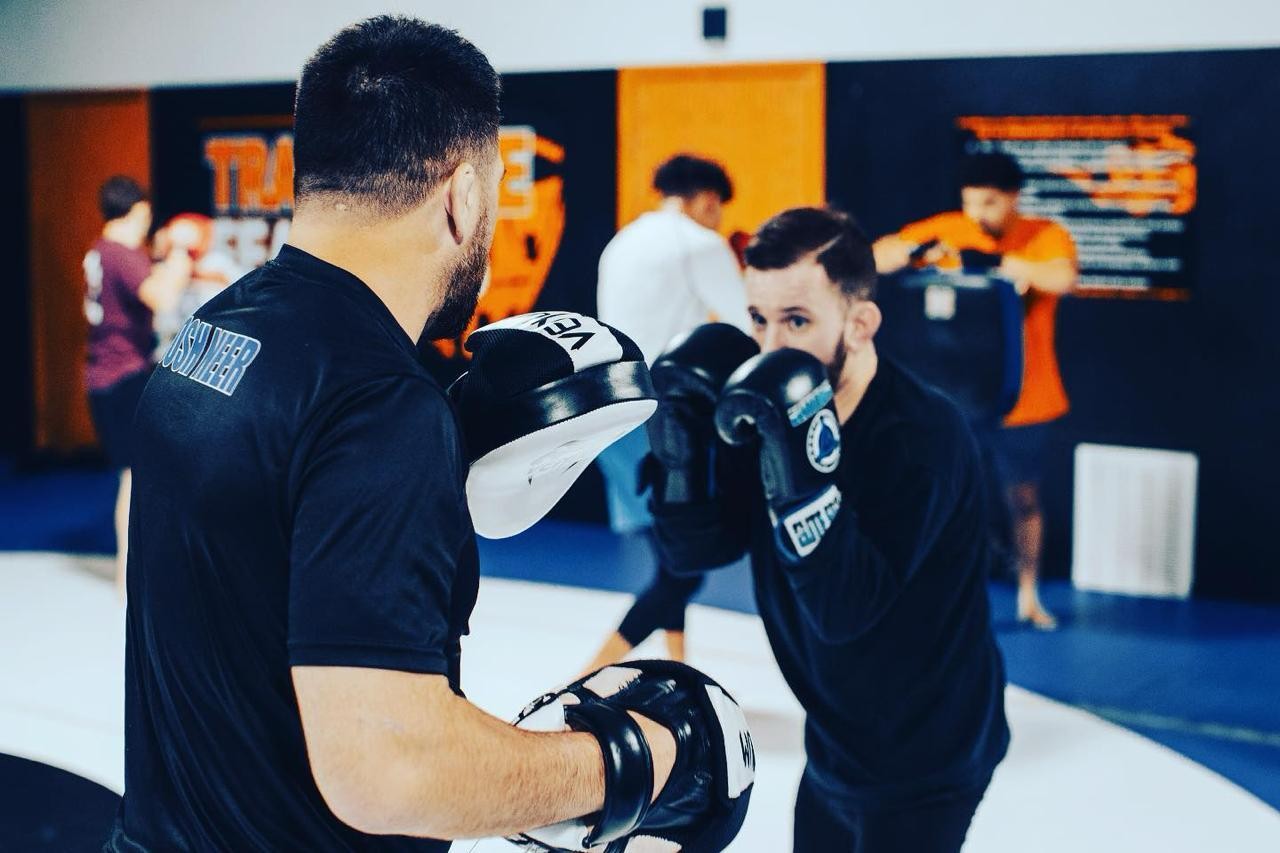Adult Kickboxing at Elite Edge